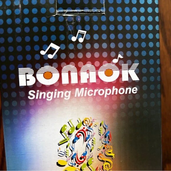 Bonaok Bluetooth Wireless Singing Karaoke Microphone - Picture 3 of 9